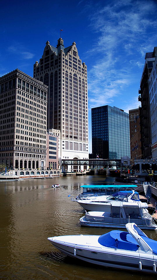 The Milwaukee River in downtown Milwaukee